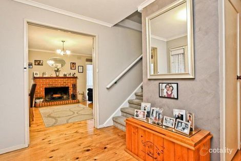 Property photo of 19 Arnside Crescent Westmeadows VIC 3049