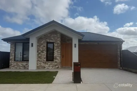 34 Telfer St, Lucas, VIC 3350