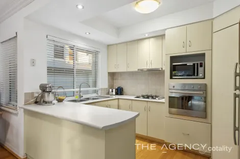 Property photo of 2/25 Brentham Street Leederville WA 6007