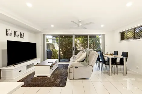 Property photo of 130/5 Angela Way Pimpama QLD 4209