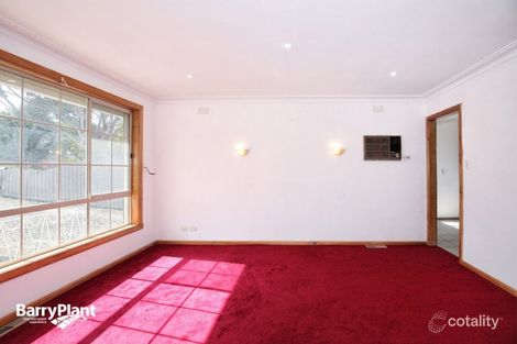 Property photo of 32 Hanson Road Craigieburn VIC 3064