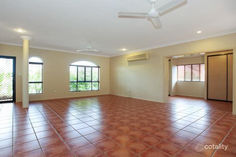 Property photo of 9 Hillcrest Street Eimeo QLD 4740
