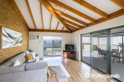Property photo of 29 Willesden Avenue Kingsley WA 6026