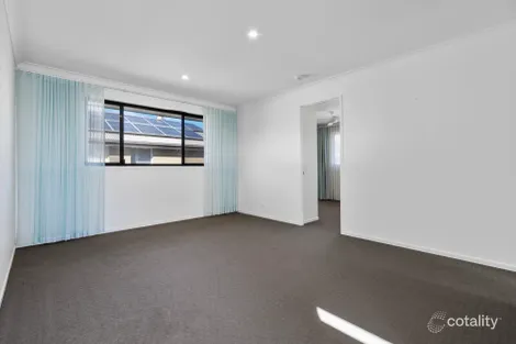 Property photo of 51 Amazon Circuit Helensvale QLD 4212