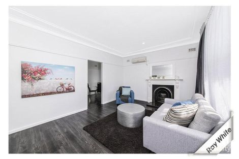 Property photo of 19 Agnes Avenue Crestwood NSW 2620