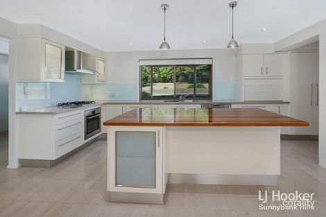 Property photo of 7 Sandringham Street Mansfield QLD 4122