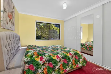 Property photo of 10 Jubilee Parade Berkeley Vale NSW 2261