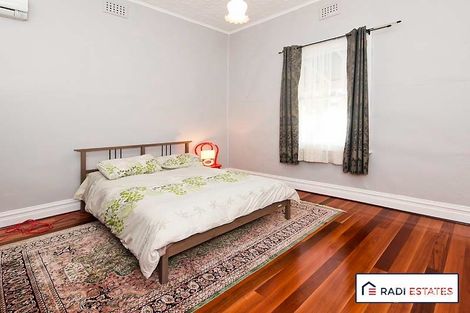 Property photo of 212 Peninsula Road Maylands WA 6051