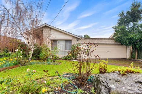 16 Rowan Dr, Kealba, VIC 3021