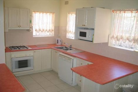 Property photo of 121 Prince Edward Drive Dapto NSW 2530