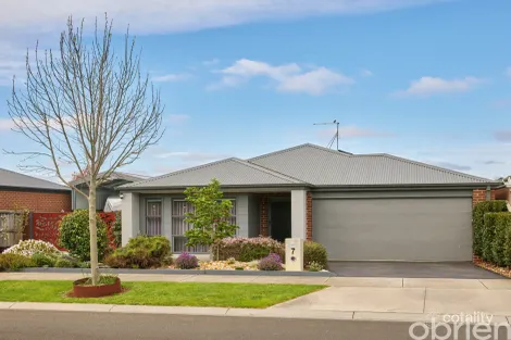 7 Streeton Dr, Warragul, VIC 3820