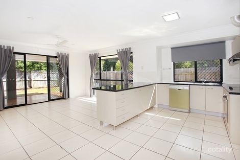 Property photo of 2 Magellan Crescent Sippy Downs QLD 4556