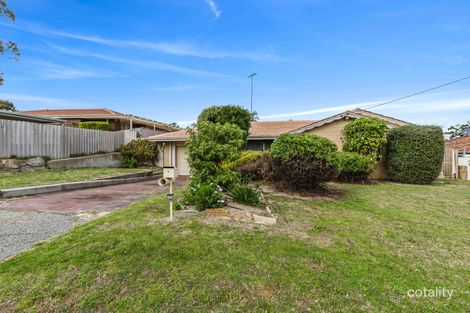 Property photo of 4 Topeka Place Wanneroo WA 6065