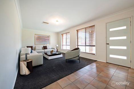 Property photo of 5 Balmoral Place Dubbo NSW 2830