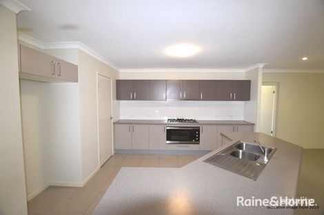 Property photo of 36 Creekview Drive New Auckland QLD 4680