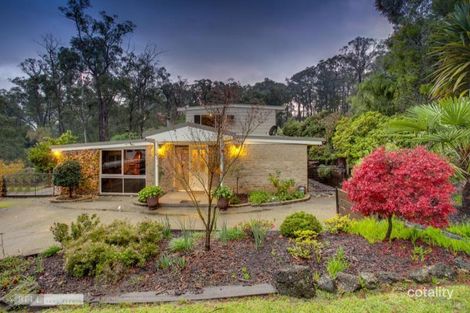 10 Bellbird Cres, Emerald, VIC 3782