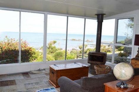 Property photo of 1/102 Bayside Drive Walkerville North VIC 3956