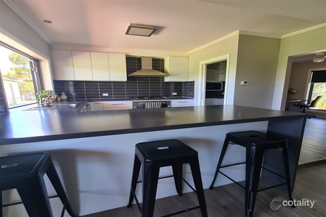 Property photo of 3 Canonsgate Avenue Kerang VIC 3579