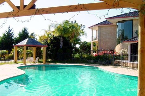 Property photo of 10 Valley Close Canning Vale WA 6155