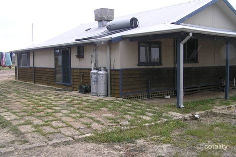 11 Qualen Rd, York, WA 6302