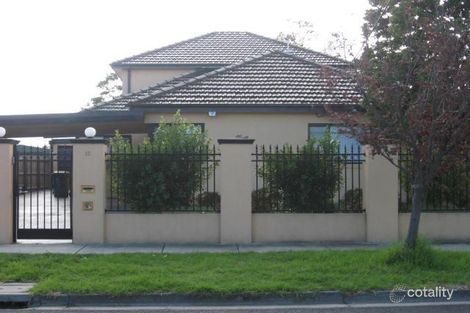 11 Quinns Rd, Bentleigh East, VIC 3165