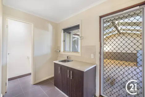 Property photo of 9 McIntosh Street Echuca VIC 3564