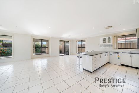 Property photo of 1 Kelman Close Edensor Park NSW 2176