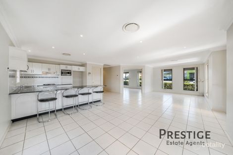 Property photo of 1 Kelman Close Edensor Park NSW 2176
