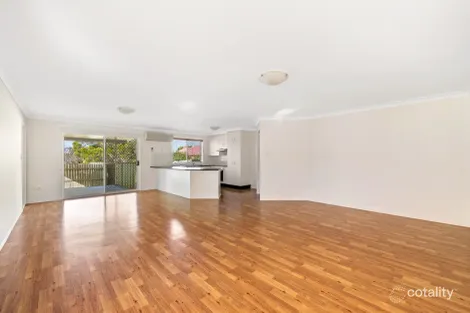 Property photo of 2/432 West Street Kearneys Spring QLD 4350