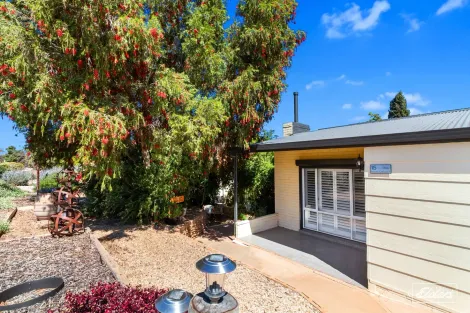 Property photo of 15 Morris Crescent Whyalla Norrie SA 5608
