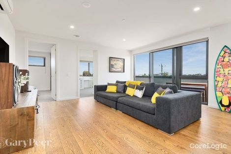 Property photo of 201/24 Mavho Street Bentleigh VIC 3204