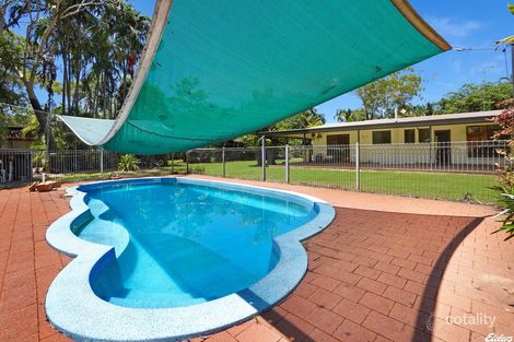Property photo of 15 Bowerbird Place Howard Springs NT 0835