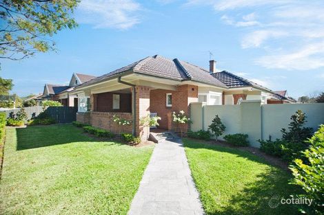 Property photo of 82 National Park Street Hamilton South NSW 2303