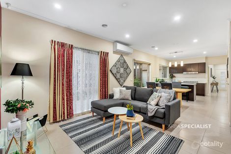 Property photo of 52 Valencia Circuit Cranbourne VIC 3977