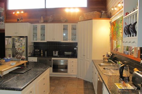 Property photo of 15 McIntyre Road Lara VIC 3212