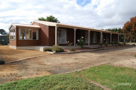 10 Quinns Rd, Bushfield, VIC 3281