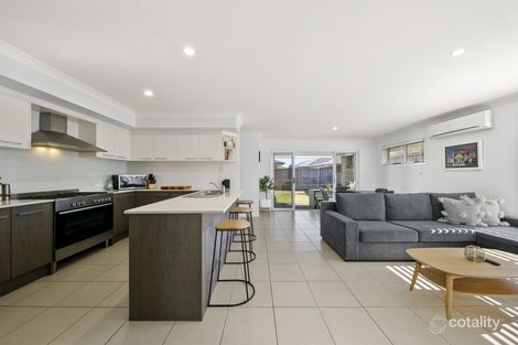 Property photo of 3 Egret Street Aberglasslyn NSW 2320