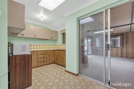 Property photo of 32 Danbury Crescent Girrawheen WA 6064