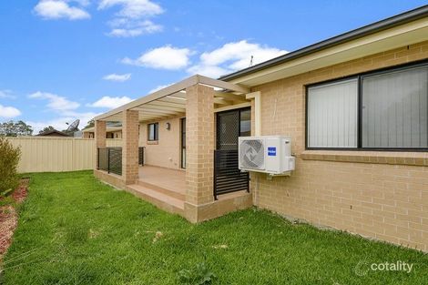 Property photo of 5/17 Guernsey Avenue Minto NSW 2566