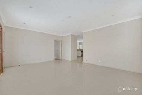 Property photo of 5/17 Guernsey Avenue Minto NSW 2566