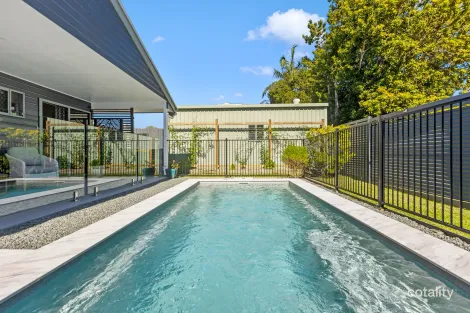 Property photo of 64 Gympie Road Tin Can Bay QLD 4580