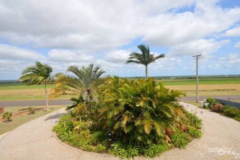 Property photo of 12 Barellan Parade Qunaba QLD 4670