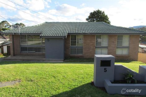Property photo of 5 Deeson Place Dapto NSW 2530