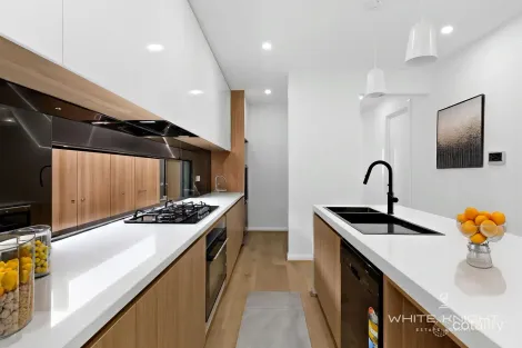 Property photo of 13 Mesaros Drive Fraser Rise VIC 3336