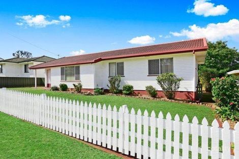 10 Challenor St, Rockville, QLD 4350