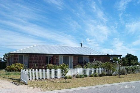 Property photo of 1 Bribie Place Warnbro WA 6169