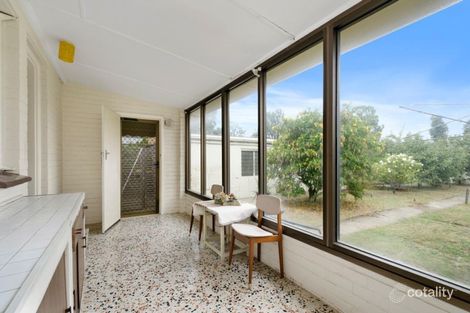 Property photo of 39 Cypress Avenue Brooklyn VIC 3012