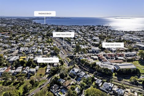 Property photo of 3 Raeburn Street Manly QLD 4179