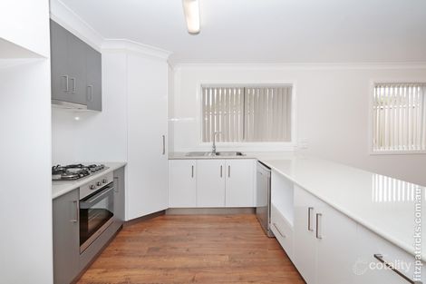 Property photo of 2/34 Stirling Boulevard Tatton NSW 2650