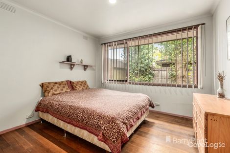 Property photo of 3 Village Drive Dingley Village VIC 3172